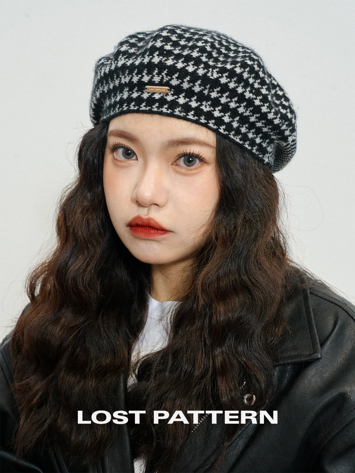 "Houndstooth" Wool-Cashmere Beret Hat